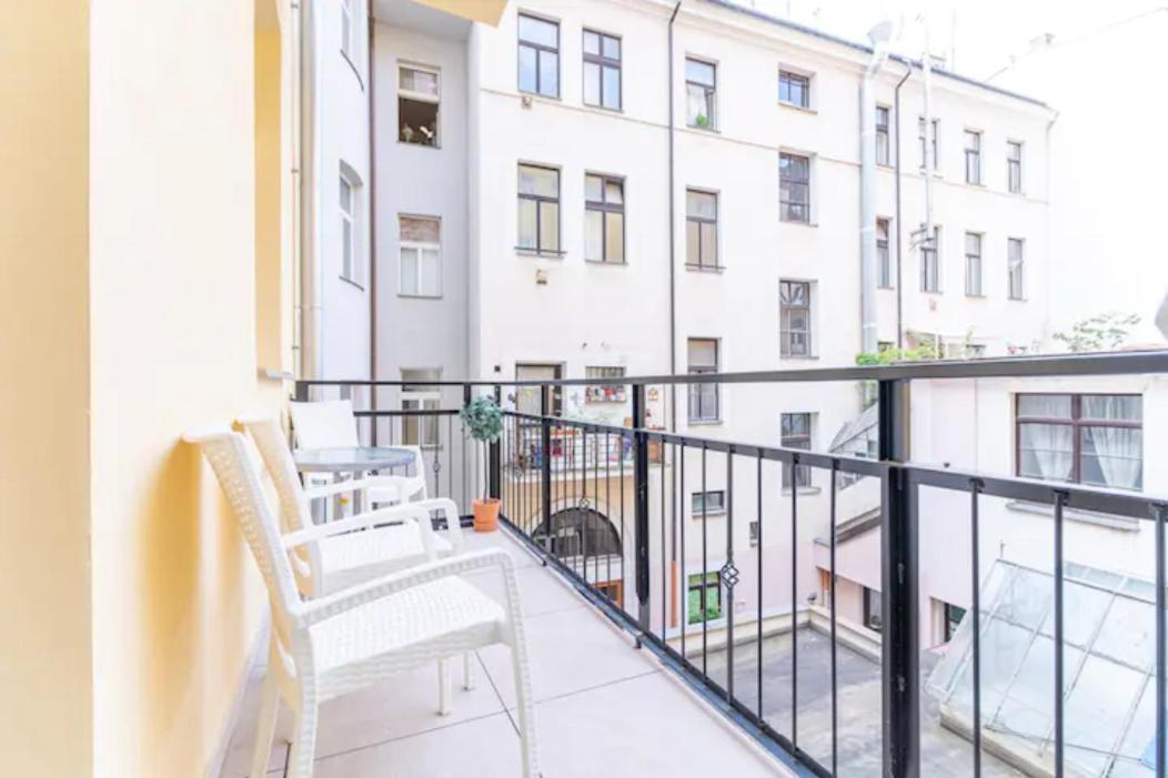 Favorite Apartment In The Center Of Prague 1 Екстериор снимка