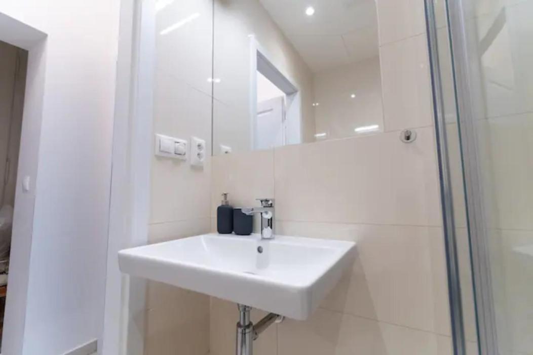 Favorite Apartment In The Center Of Prague 1 Екстериор снимка